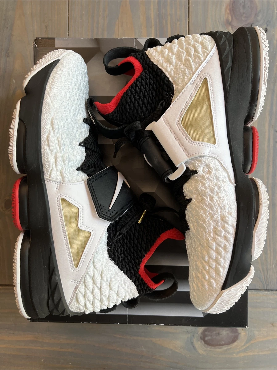 Nike lebron shop diamond turf