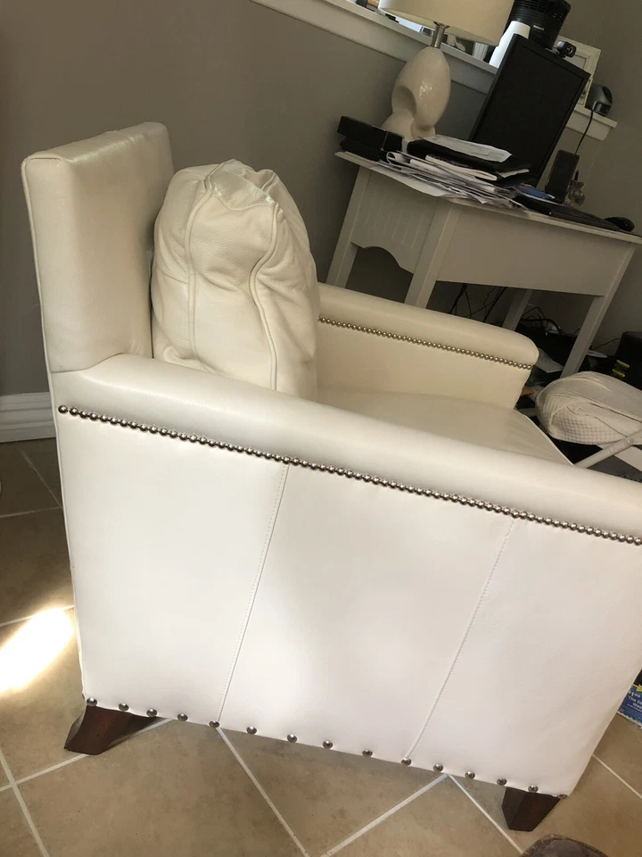 белое кожаное акцентное кресло - Изображение 2 из 4