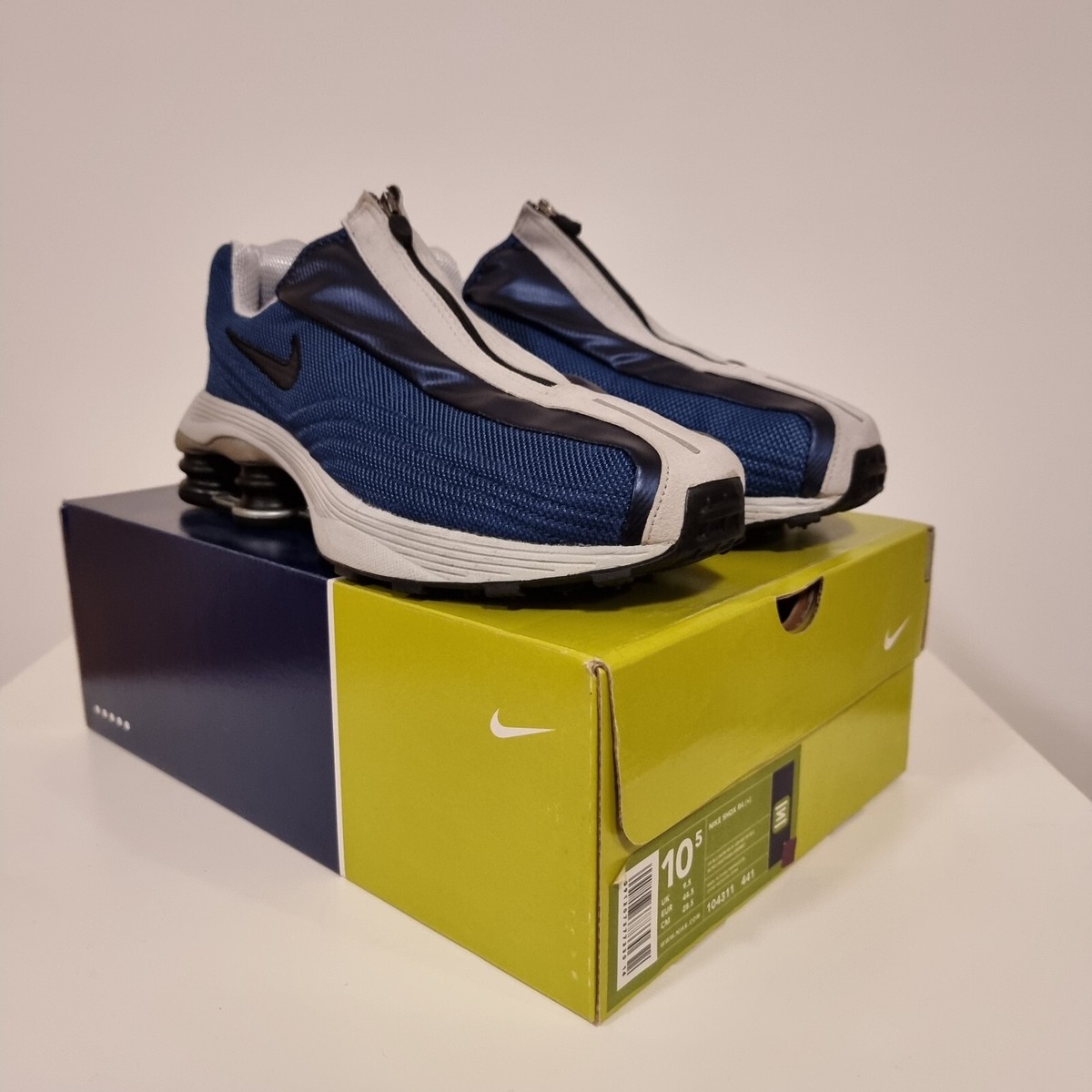 Size 10.5 - Nike Shox R4+ Blue - 104311-441 | eBay