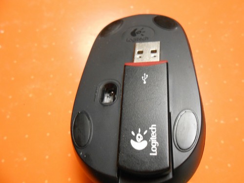 Logitech Wireless Laser Mouse V220 # 910-001466 ( Plum) - Picture 3 of 3