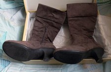 stivaletti da donna in finto camoscio con tacco 6 cm