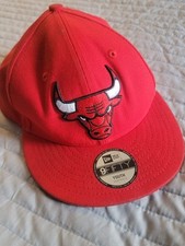 New Era Youth Chicago Bulls Snapback Cap Black/Red