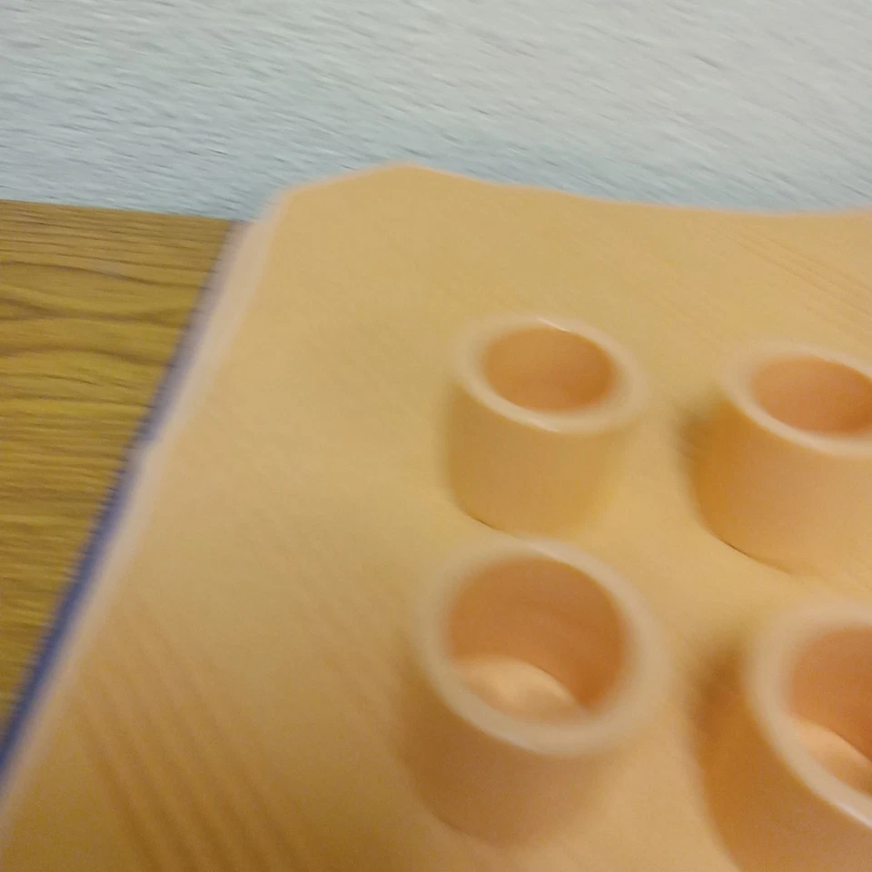 Place Setting for 4 Linens Kitchen INCLUDES 4 placemats 4 napkins 4 rings PEACH - Image 4 of 4