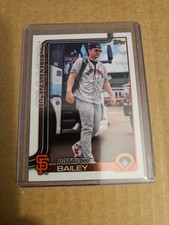 2025 TOPPS Series 1 BASEBALL #70 PATRICK BAILEY GOLDEN MIRROR IMAGE SP SF GIANTS
