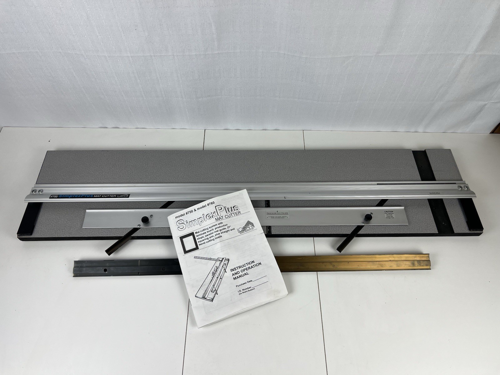 LOGAN Simplex Plus Model 750 Professional Series 40"  Mat Cutter *Base Only