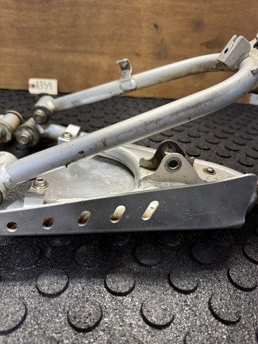 03-08 Suzuki Ltz 400 Front End A Arms Hubs Spindles - Picture 8 of 12