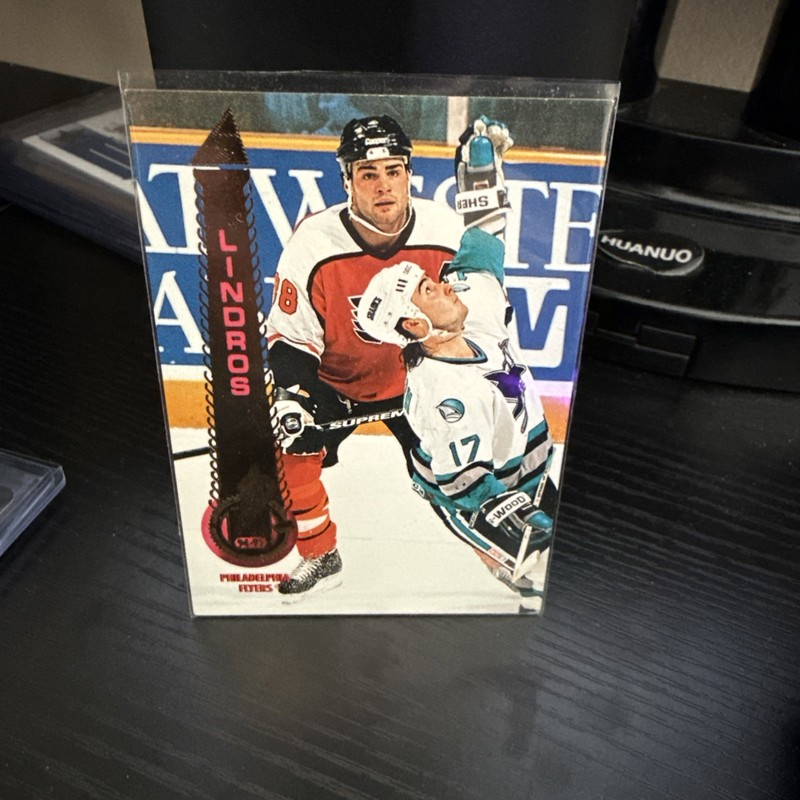 Eric Lindros #1 1994 Pinnacle Rink Collection Philadelphia Flyers Hockey Card NM