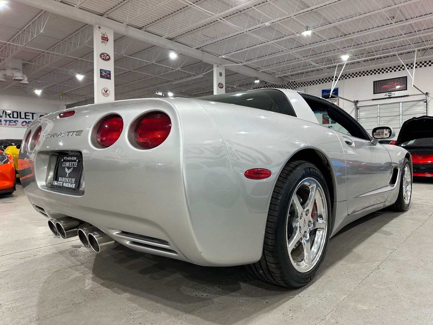 2004 [67U] Machine Silver Chevrolet Corvette   | C5 Corvette Photo 4