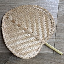 Classic Handwoven Straw Hand Fan Natural Spade Shape Woven Decorative