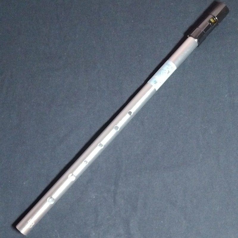 Naomi High B-flat Tin Whistle, Silver Metal Body, Black Mouthpiece, Matte