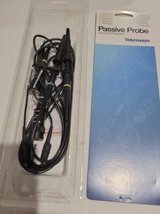 Tektronix TPP0201 200MHz 300 V CAT II 10X Voltage Passive Oscilloscope Probe X2