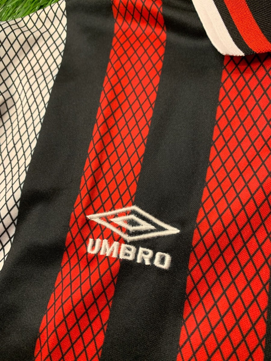 ウェア UMBRO - 94/96 umbro Manchester City jersey kit 1981-manchester-city-retro-