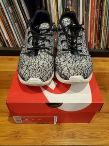 roshe run geometric