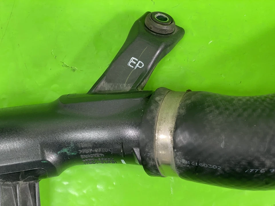 TOYOTA HILUX MK8 TURBO INTERCOOLER PIPE 2.4 DIESEL 2016-2020 17861-0L021 - Image 3 of 4