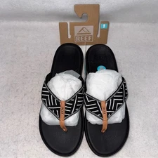 NWT Reef Cushion Cloud TX Women’s Flip-Flops Black & White Geo Print size 9