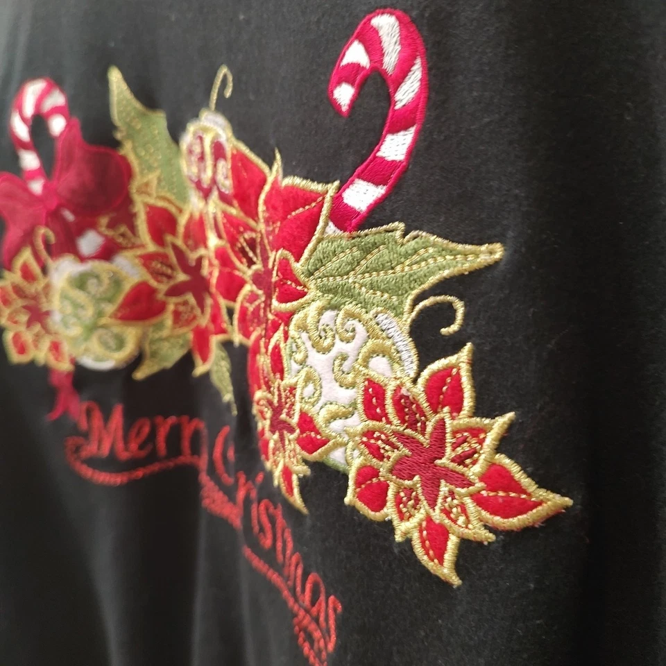 Coral Bay Plus 尺寸 3X 圣诞 T 恤女式黑色刺绣 Poinsettia 糖果 — 第 3/4 张图片