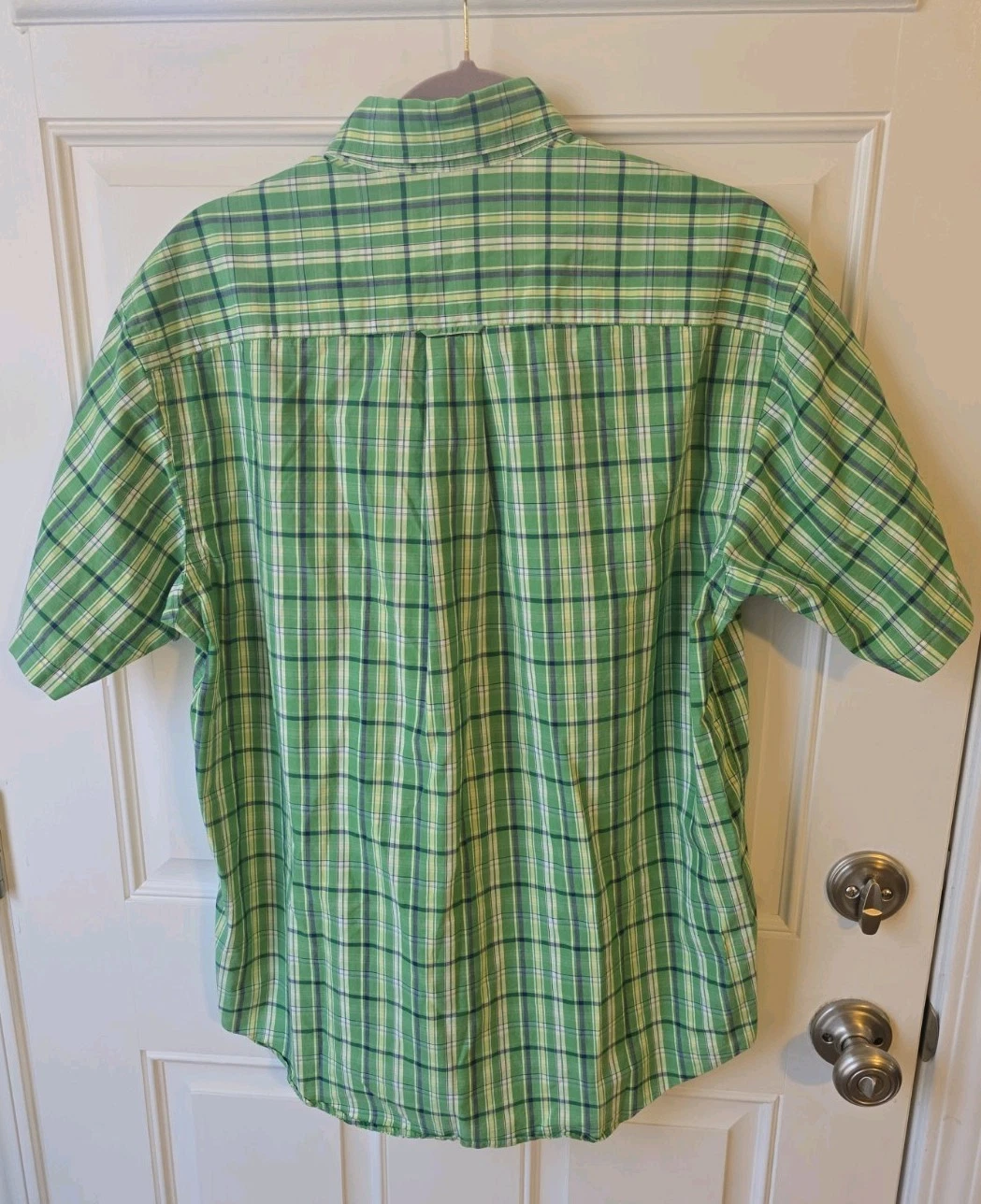 Nautica Mens Button Down Plaid Shirt Green/Blue/White Size M Short Sleeve A30150 image 2