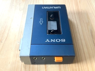 Beautiful SONY Walkman TPS-L2 Cassette Player Stereo 1st Gen Japan