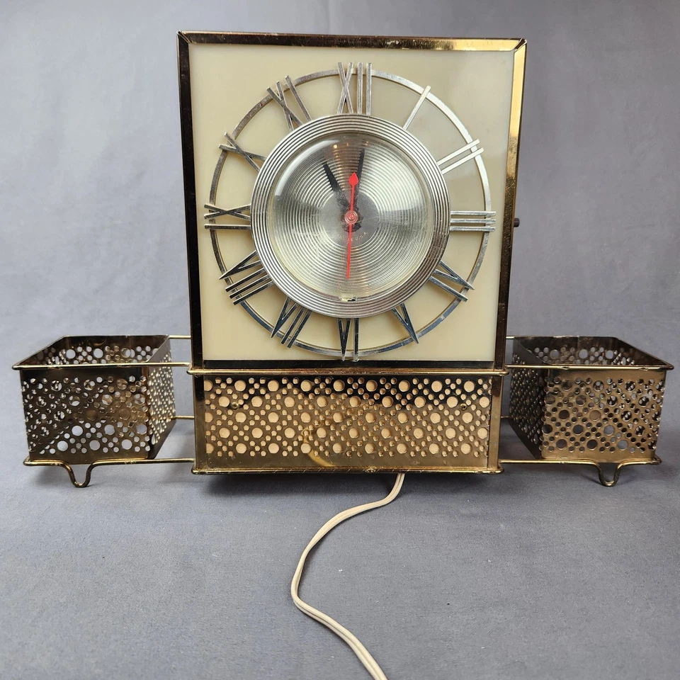 Vintage MCM Electric Clock Lamp Brass Tone Metal With Side Planters Roman Dial - Image 2 of 4
