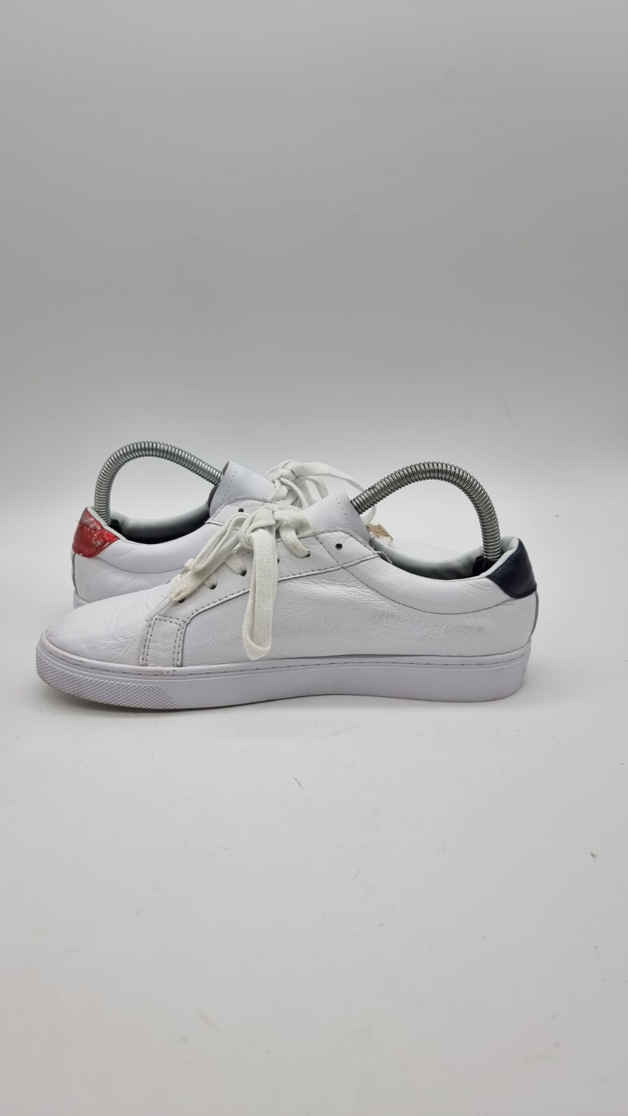 Tommy Hilfiger Women's Essential SneakerSize UK6 EU39 image 5