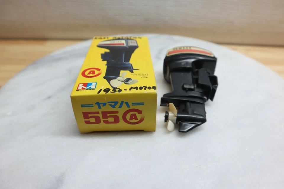 Bonito Usado Vintage Yamaha 55 Negro Motor Fueraborda RC Juguete Eléctrico con Caja Original Foto 4 de 4