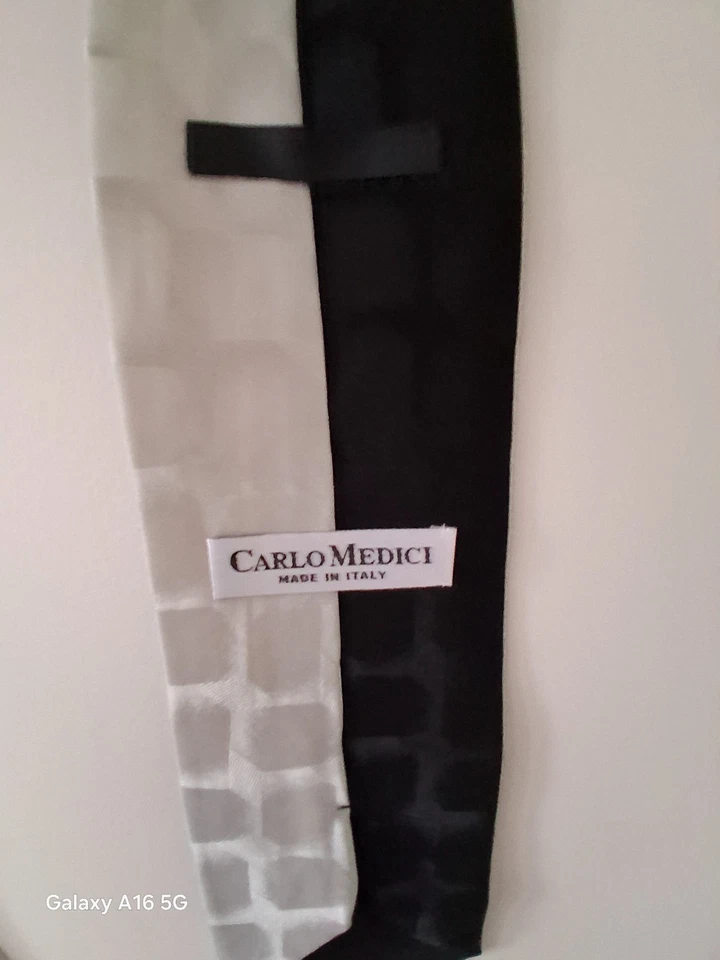 Carlo Palazzi - Corbata - Negra 100% Seda - Geométrica - Hecha a Mano en Italia Foto 2 de 4