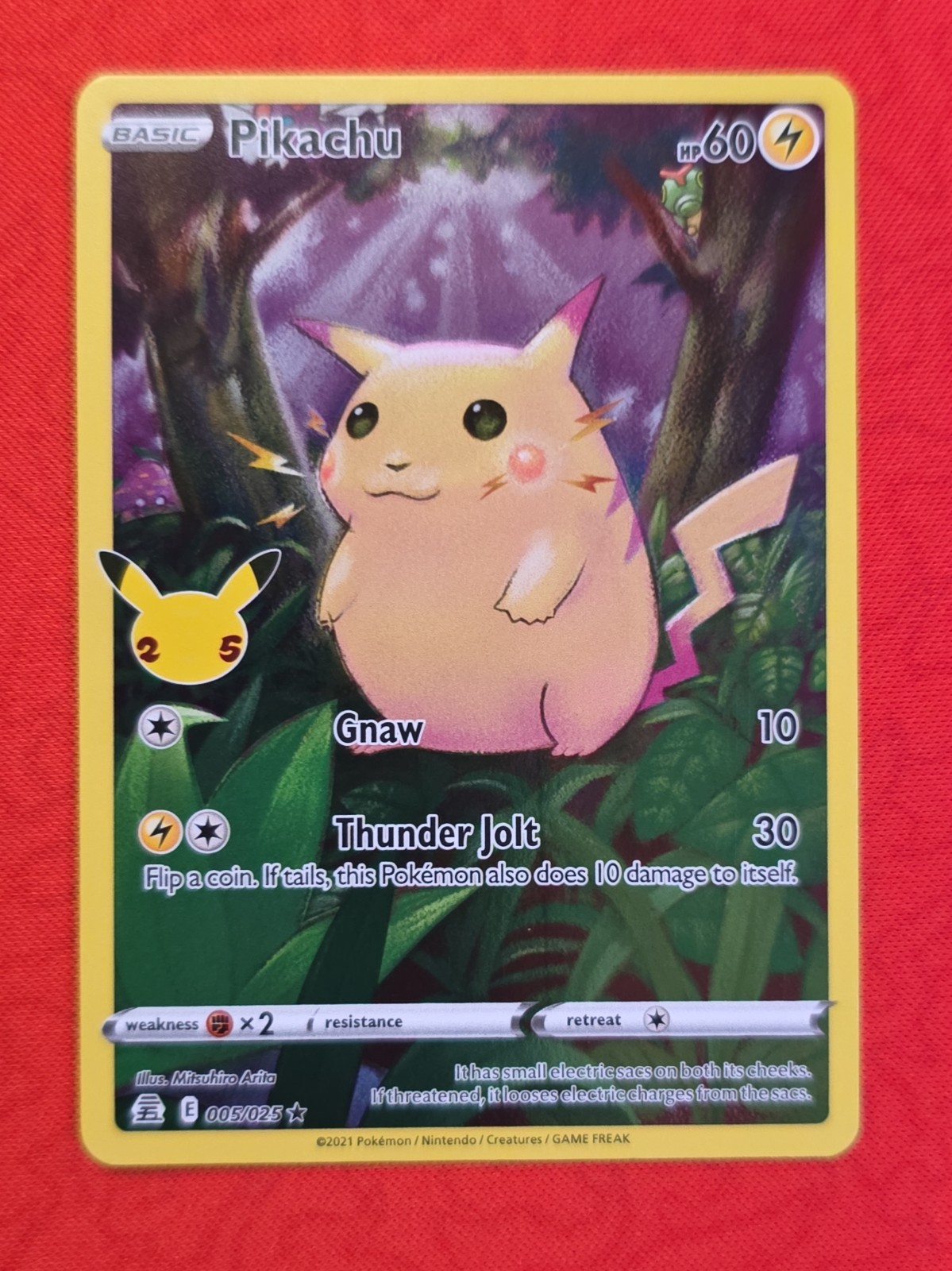 Pikachu 005/025 Celebrations Holo