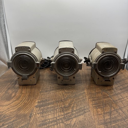 Photogenics mini spot lamps 150W #7800 Lot Of 3 Untested No Bulbs Parts Only