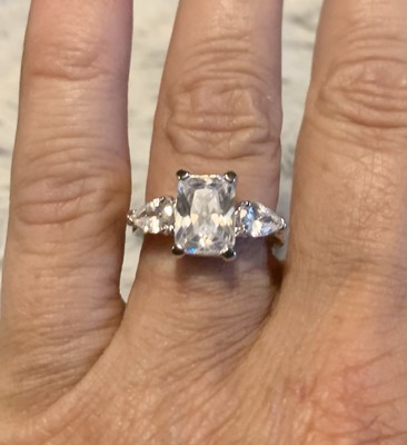 Stunning Silver Tone Prong Set Radiant/Pear Shaped Sparkling Clear Stone Ring- 6