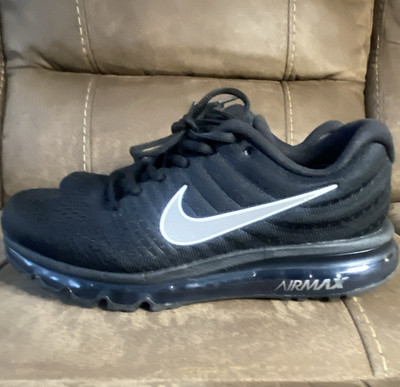 Nike Air Max 2017 Womens Sz 10 Low Top Mesh Running Sneaker Black 849560-001