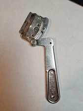 VINTAGE RED DEVIL JAK-NIFE Made In Union NJ #13 METAL FOLD SCRAPER KNIFE
