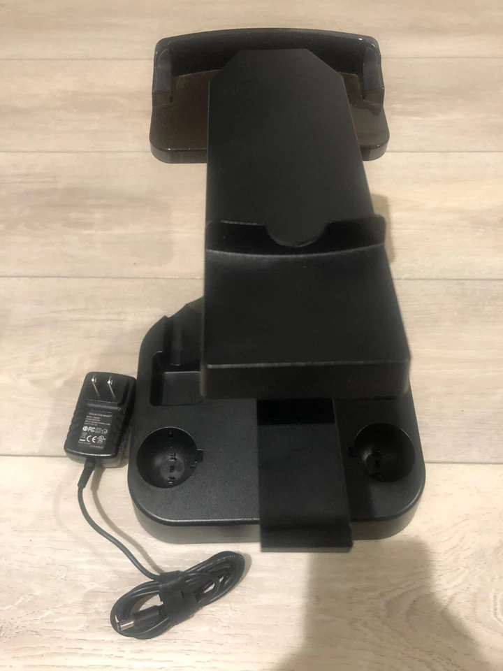 Collective Minds PSVR Showcase Rapid AC PS4 VR Charge & Display Stand - Image 2 of 2