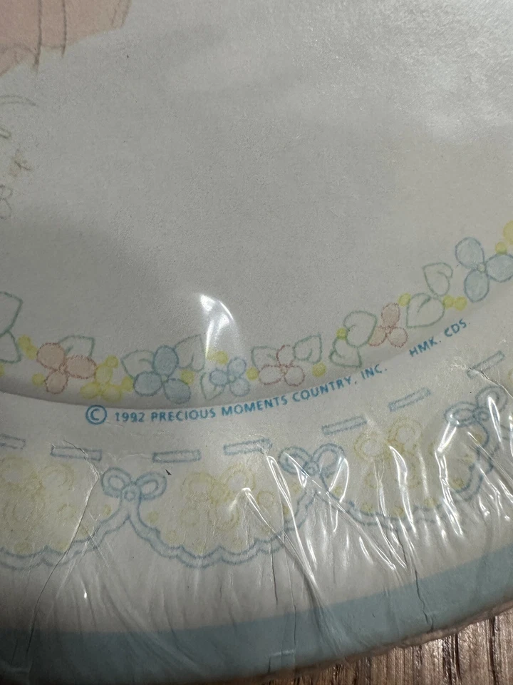 VTG 1992 Precious Moments Country Girl Lady Birthday party Cake plates Hallmark - Image 3 of 4