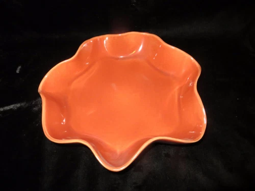 Vintage Red Wing #415 Mauve Pink Shallow Dish