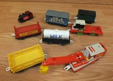 Random Mixed Lot of 8 Multi Branded Collectible Toy Train Cars **READ** 