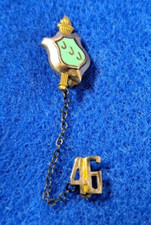 Vintage Sigma Sigma Sigma Sorority Shield Pin with 1941 Year Guard — listing 2