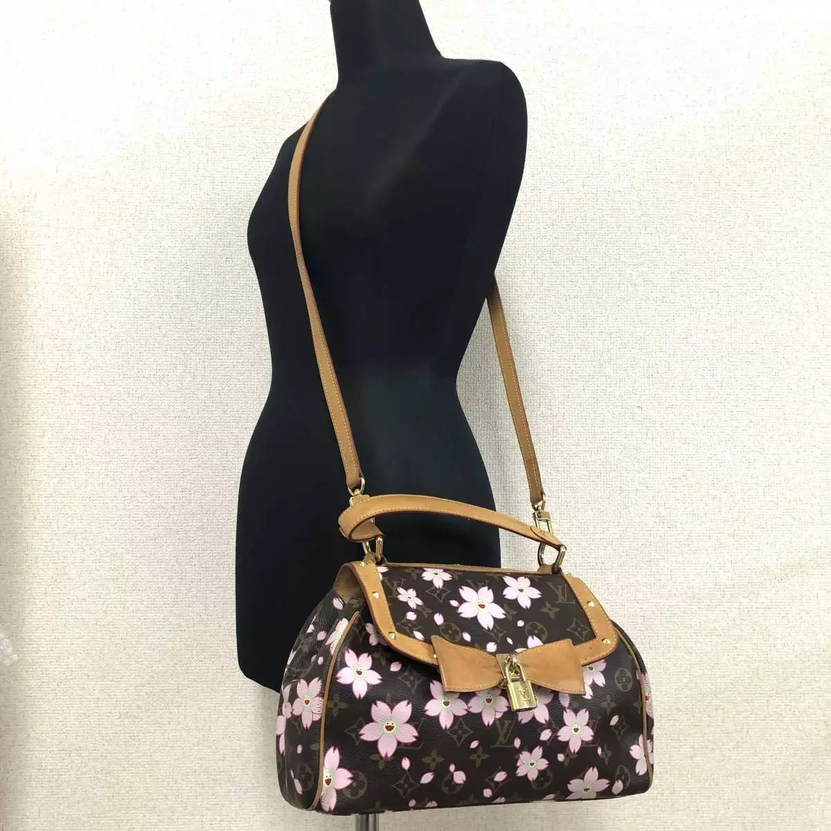 vuitton murakami cherry blossom sac retro