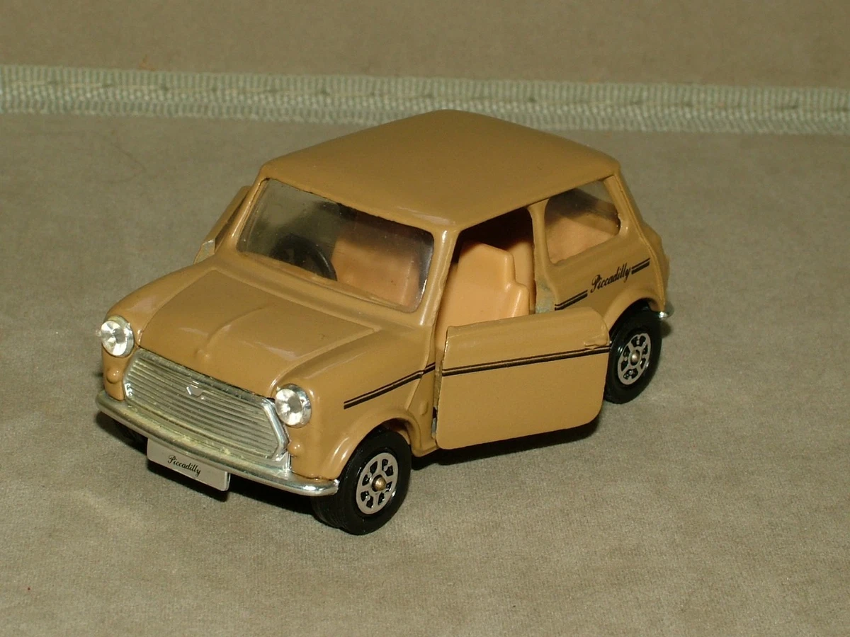 Corgi 1/36 Scale Diecast C3MINS - Mini Reworked Conversion - Gold