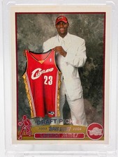 Top LeBron James Rookie Cards to Collect 32