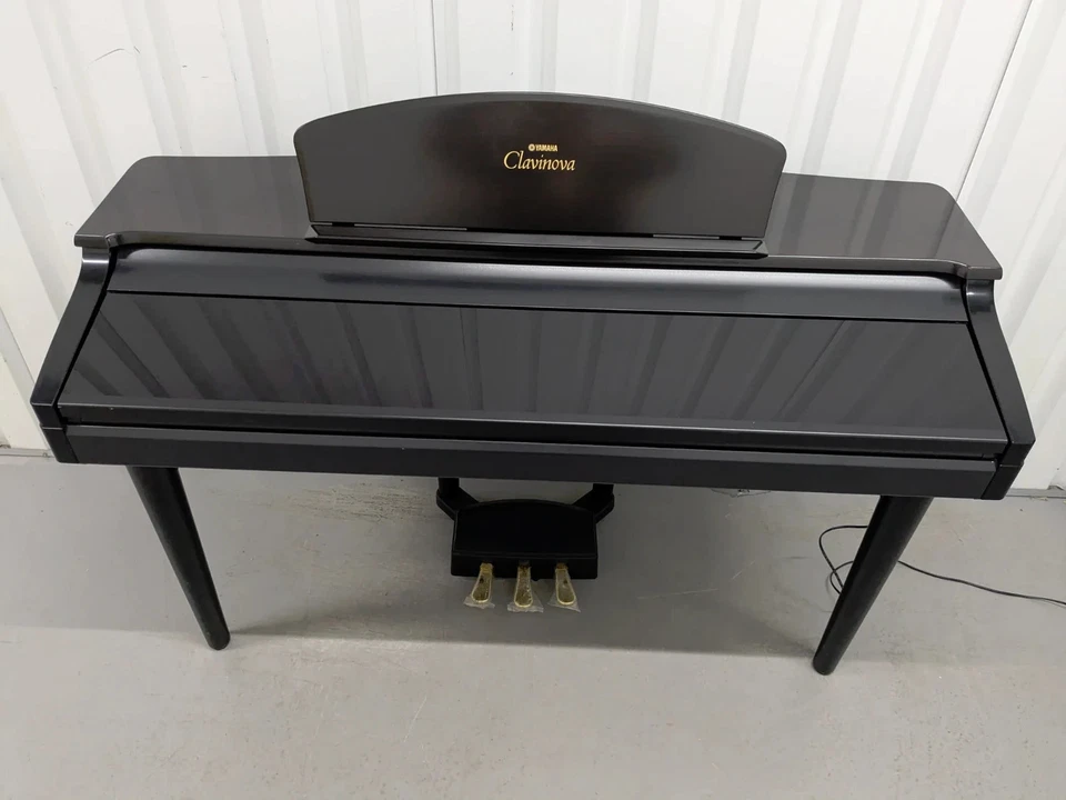 Yamaha Clavinova CVP-107 digital piano arranger glossy dark rosewood stock 26356, photo 2 of 5