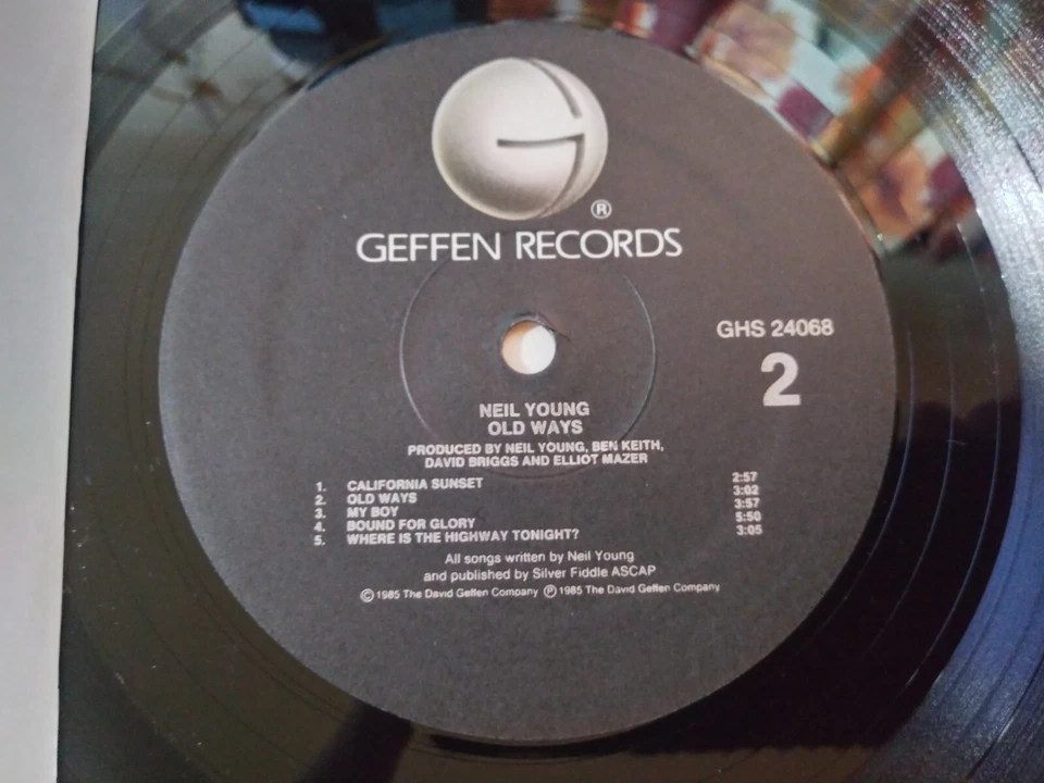 Neil Young - Old Ways VG++ Original Press Geffen GHS-24068 LP Record 1985 ROCK - Image 4 of 4