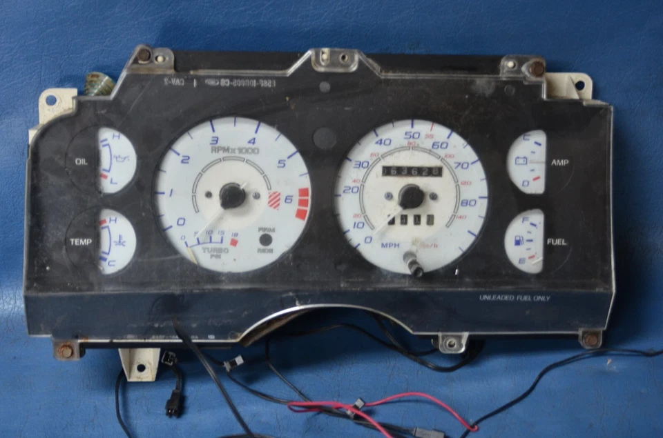 1985-88 Ford Thunderbird Turbo Coupe Instrument Gauge Cluster Tachometer Speedo - Imagem 2 de 4
