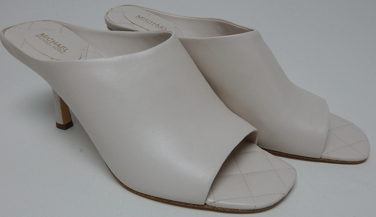 Michael Kors Renee taglia 7 5 M sandalo donna elegante pelle mules slide crema chiaro