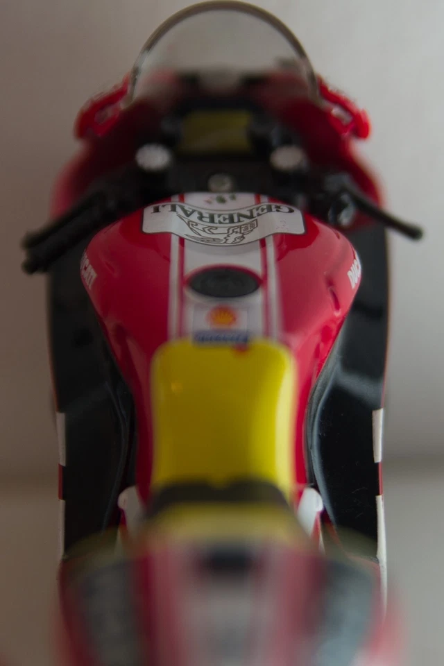 Ducati Desmosedici RR Valentino Rossi | livrea 2012 | Perfette Condizioni. - Immagine 3 di 4