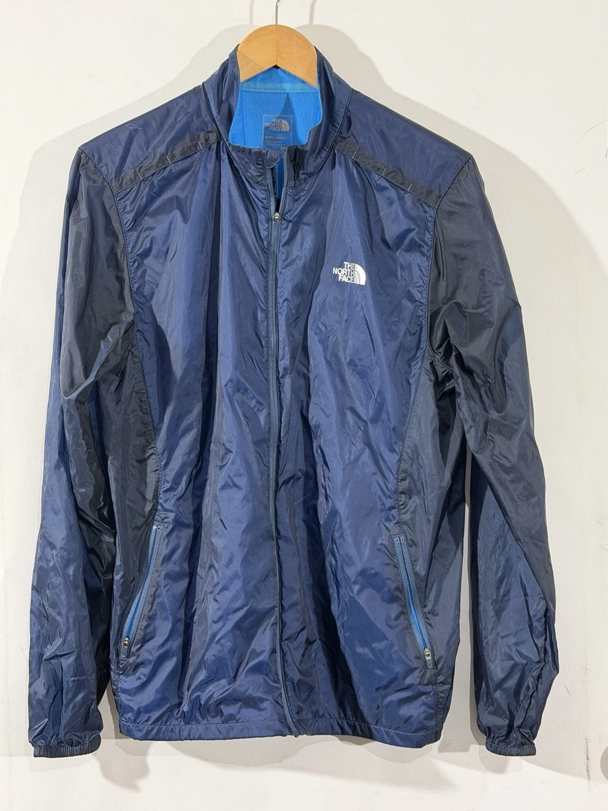 The North Face Windbreaker Men Lightweight Jacket, Size Medium, Blue,