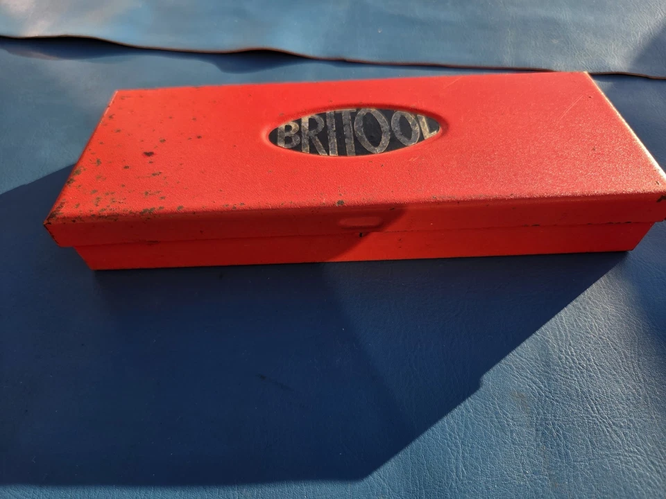 VINTAGE BRITOOL NA110C  1/4 " DRIVE BA SOCKET SET  ALL ORIGINAL AND COMPLETE - Image 3 of 4