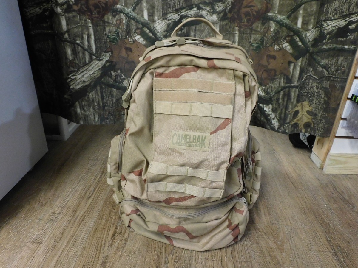 Camelbak BFM Maximum Gear Hydration Backpack DCU Camo Military