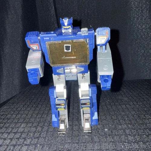 Soundwave Vintage Transformers G1 Action Figure 1974 1983 Hasbro Takara Japan