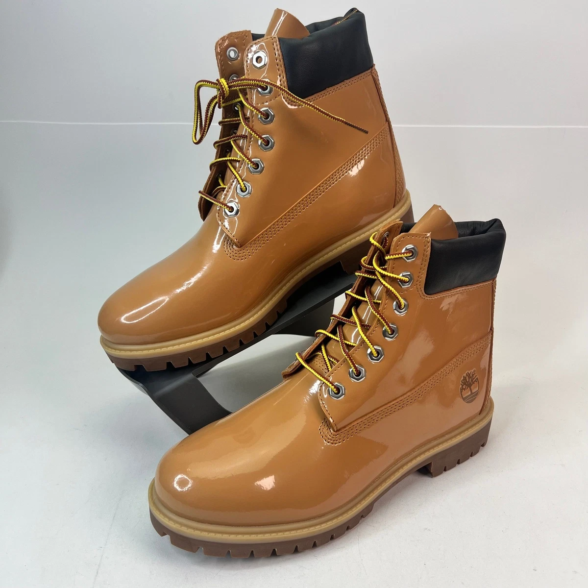Timberland Patent Leather Solid Boots for Men for Sale  display picture 1