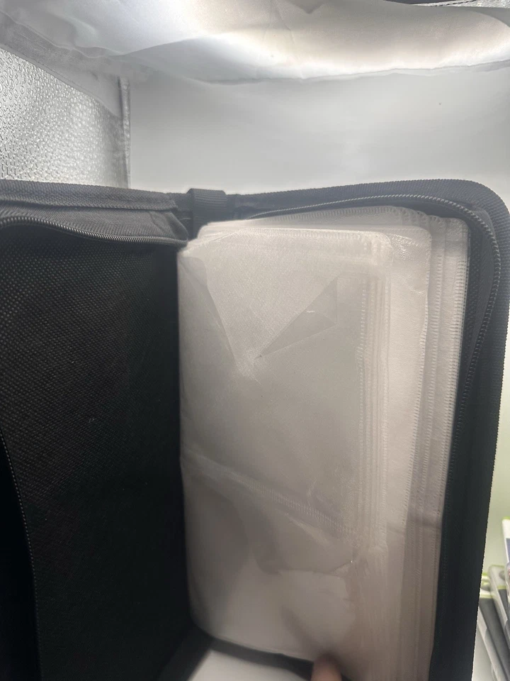 40 Disc CD Holder DVD Case Storage Wallet Organizer Faux Black Leather Zipper - Image 3 of 3